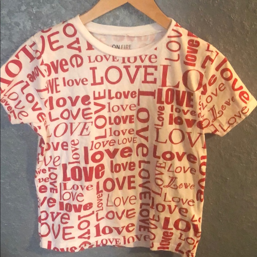 Graphic tee
